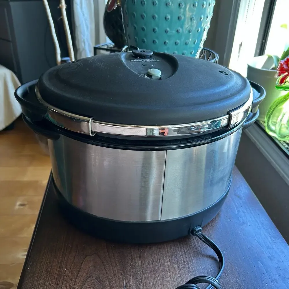 Cooks Essentials 6 qt Electric Pressure Cooker Programmable CEPC800